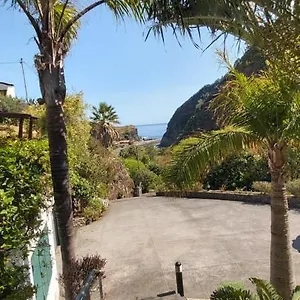 Paraiso Resiliente Farma